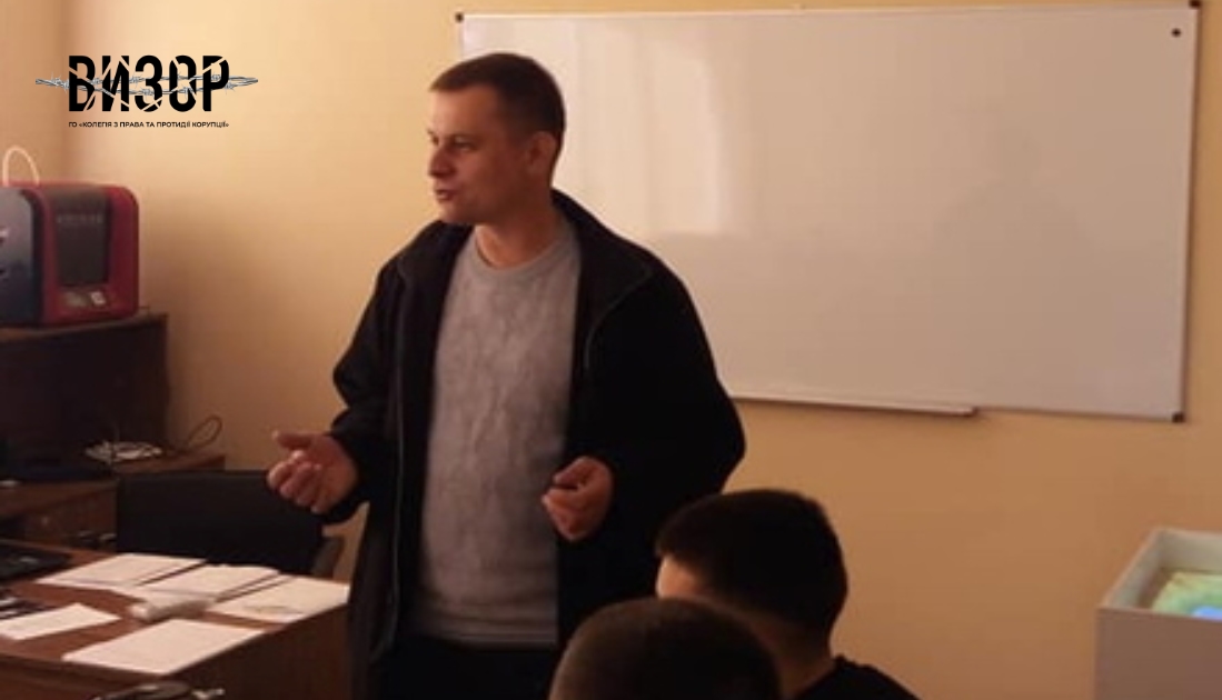 Житомирський суд дозволив обвинуваченому в отриманні хабаря декану викладати в університеті