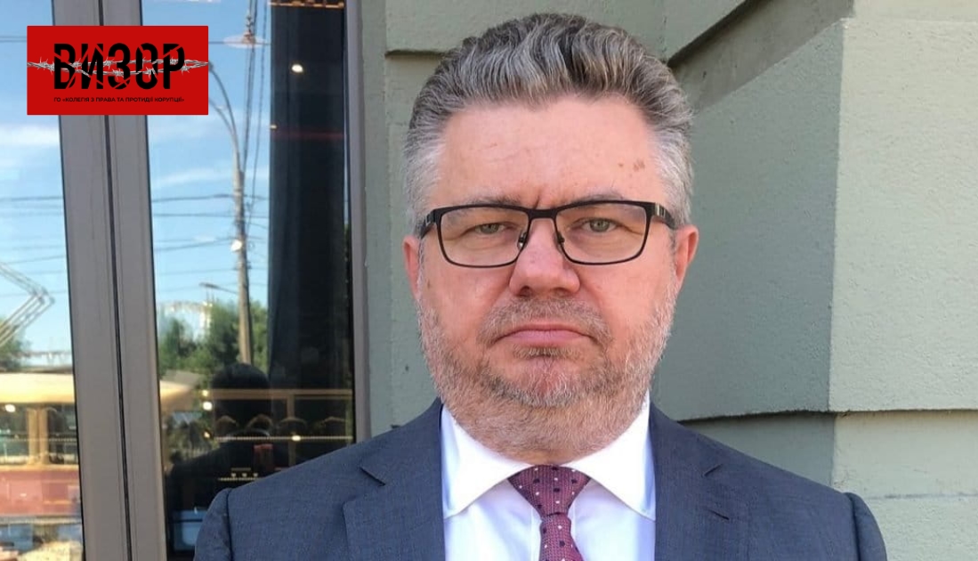 Адвоката Порошенка викликали до Печерського райсуду Києва