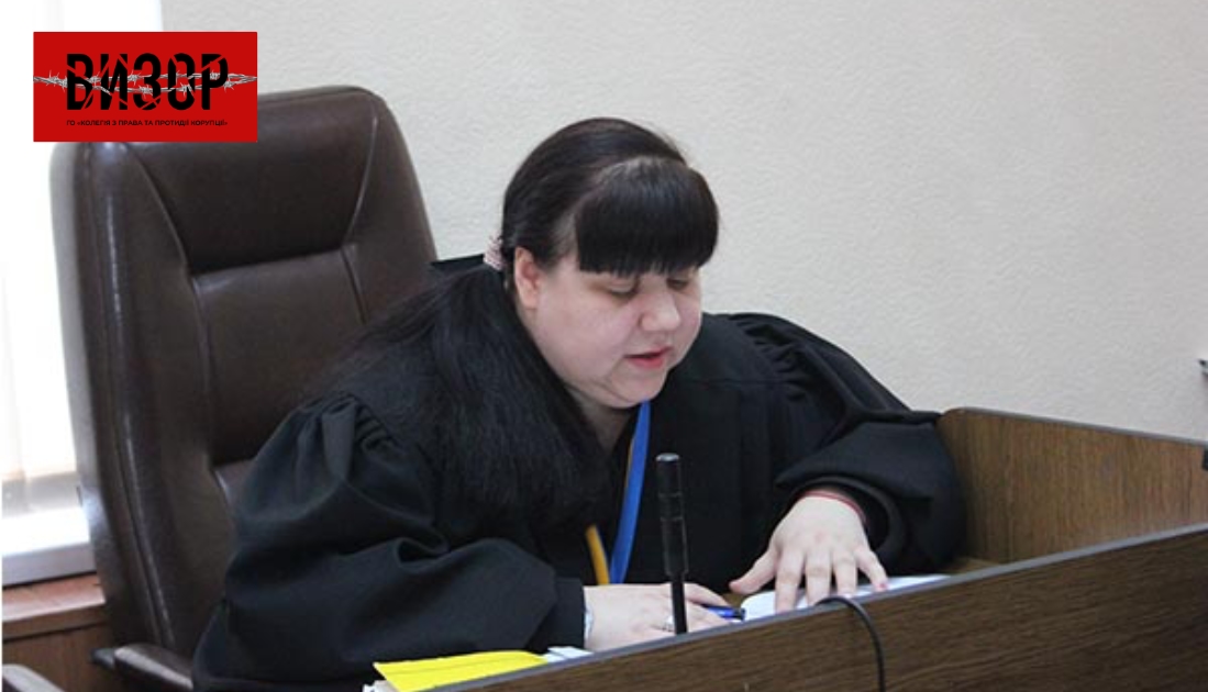 Понад 1 млн грн зарплатні та готівка в доларах: суддя Автозаводського райсуду Олейнікова оприлюднила декларацію