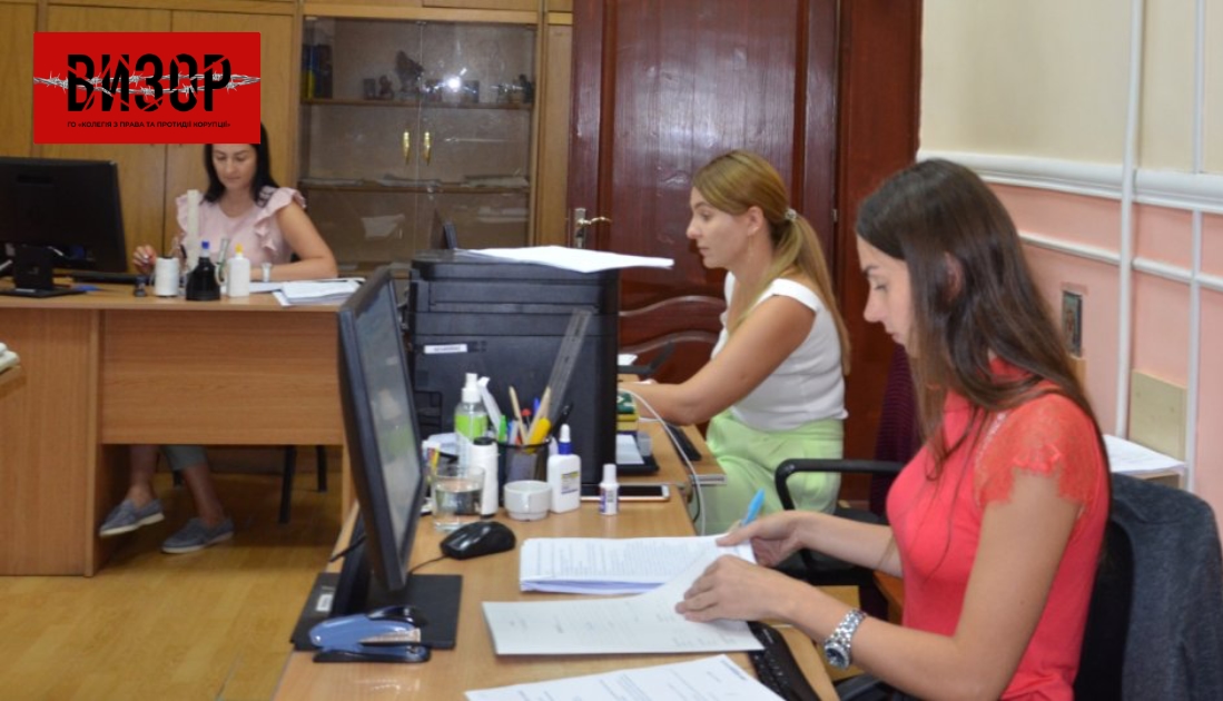 Кількість молодих фахівців на державній службі продовжує скорочуватися – НАДС