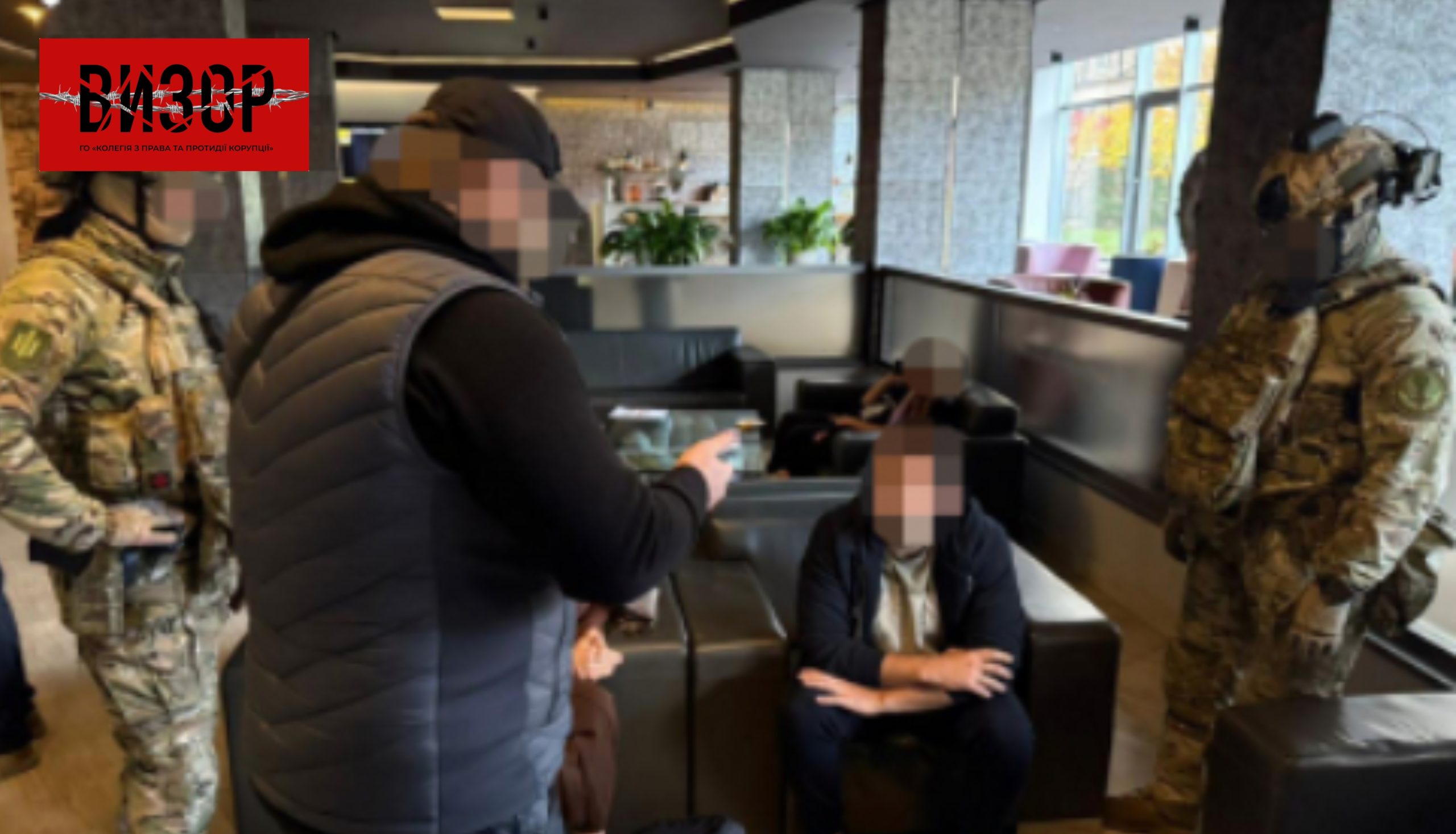 ДБР повідомило про підозру експосадовиці Державної реєстраційної служби у пособництві привласненню майна київського заводу «Арсенал»