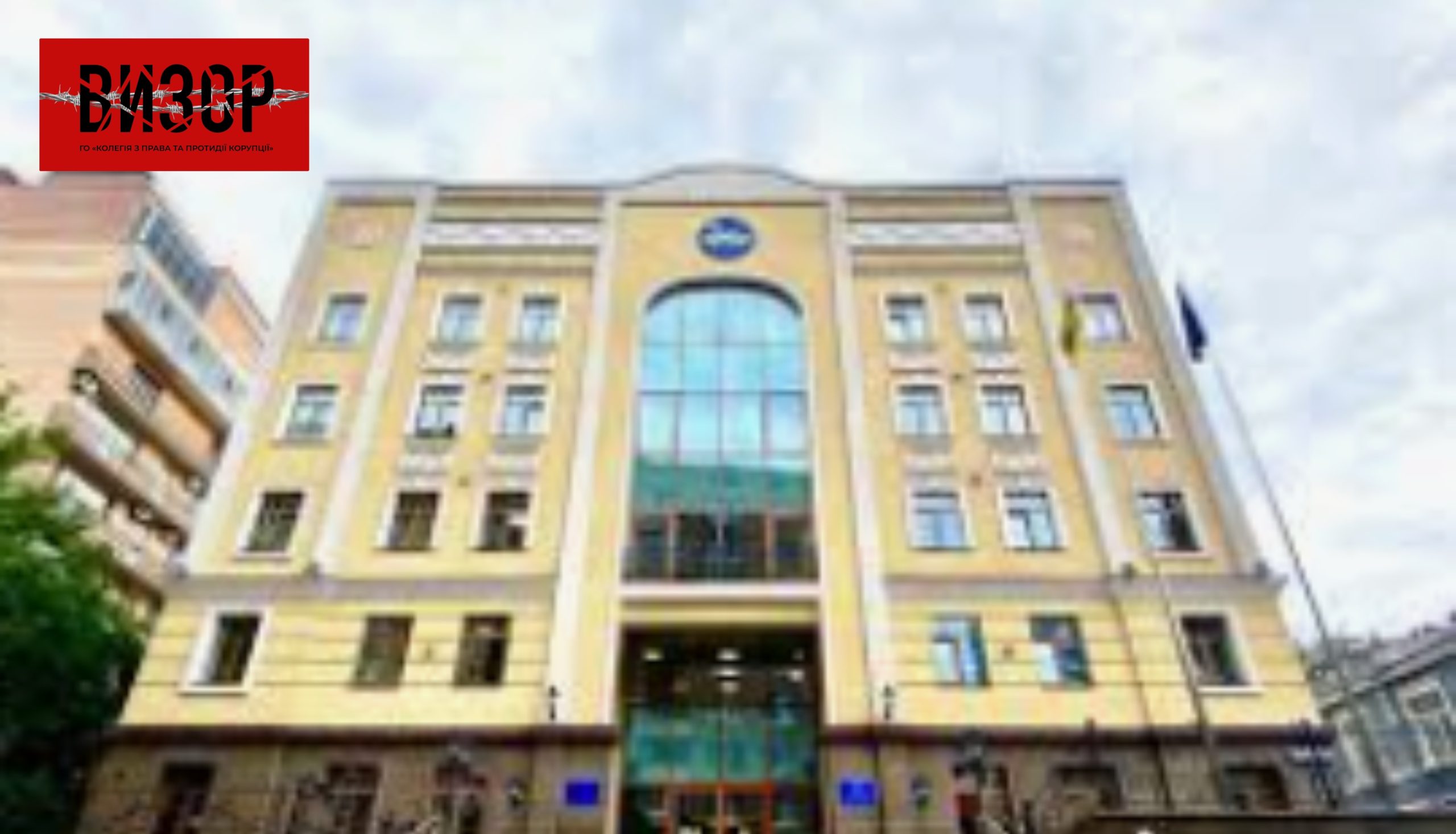 Вища рада правосуддя звільнила у відставку трьох суддів