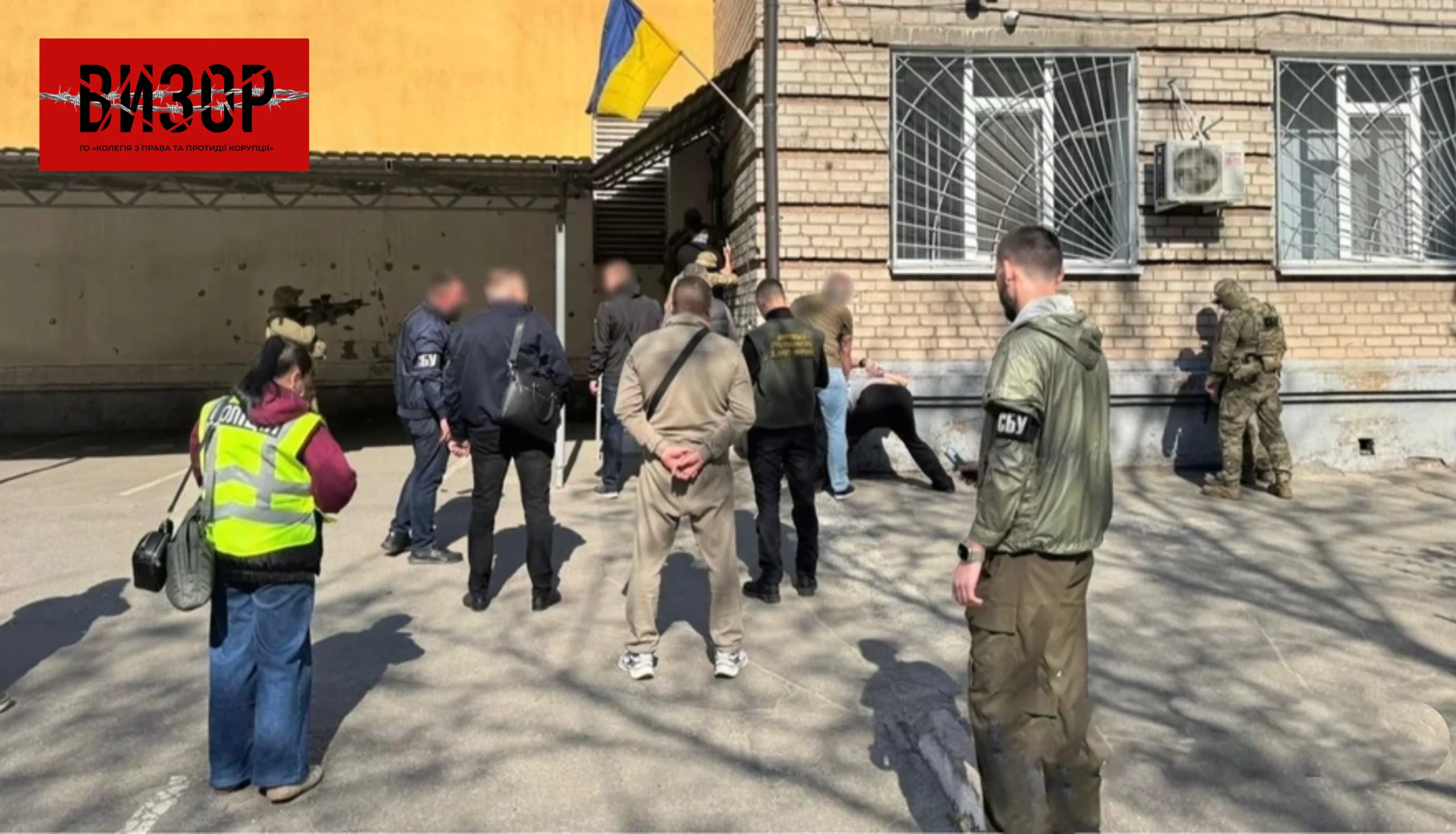 СБУ штурмує ТЦК в Дніпрі: затримано офіцера