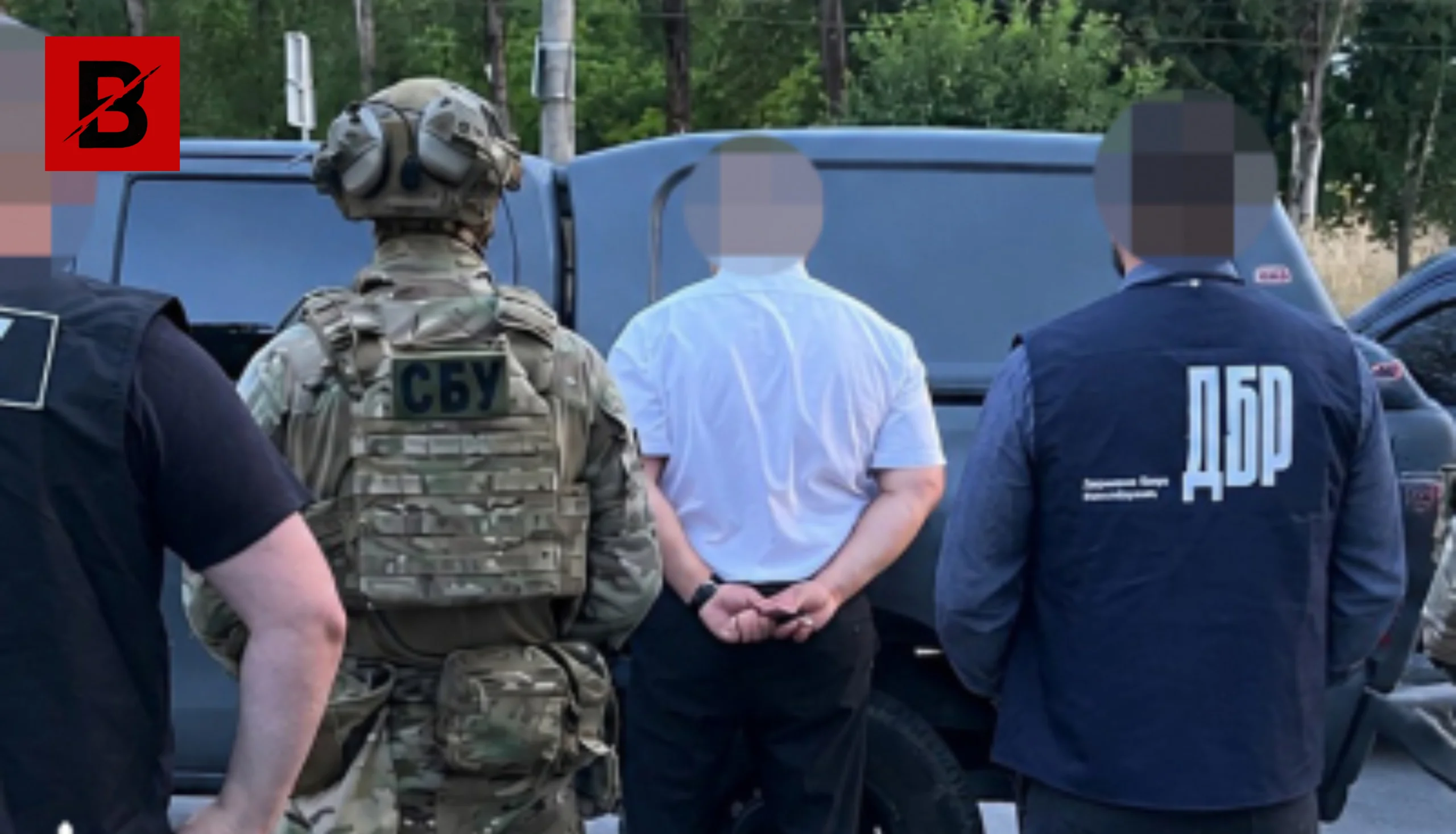 ДБР викрило посадовця системи безоплатної правничої допомоги та військовослужбовця на схемах для ухилянтів